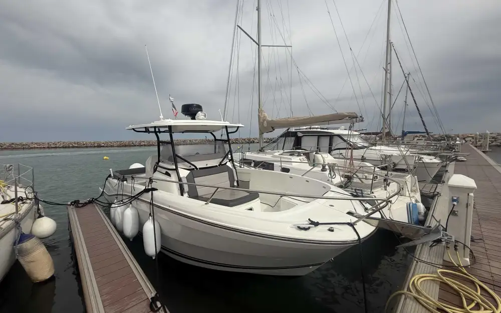 slider 5 Jeanneau Cap Camarat 9.0 CC