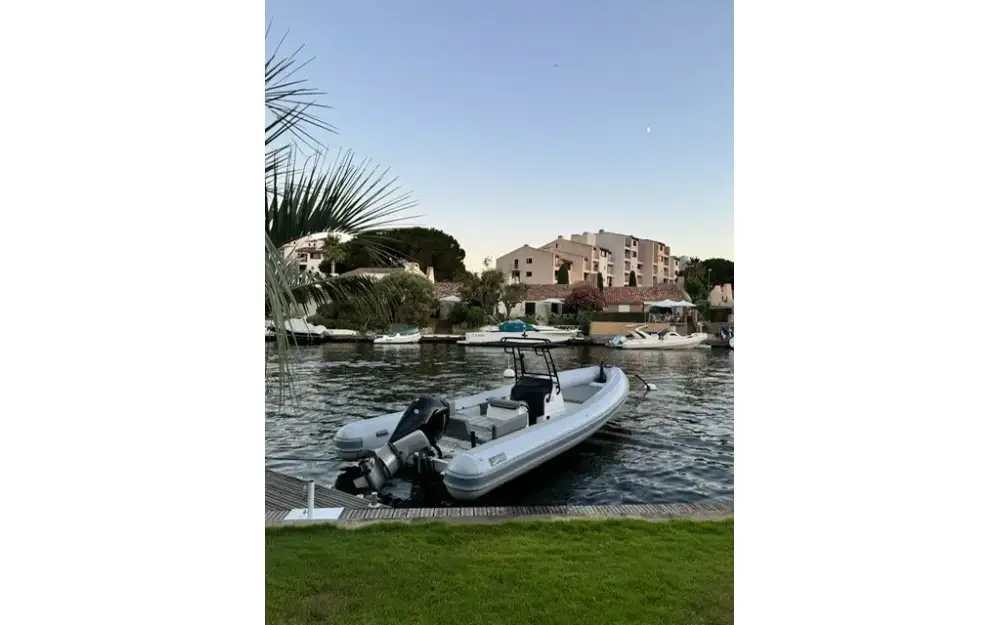 slider 1 Sea Water Phantom 280
