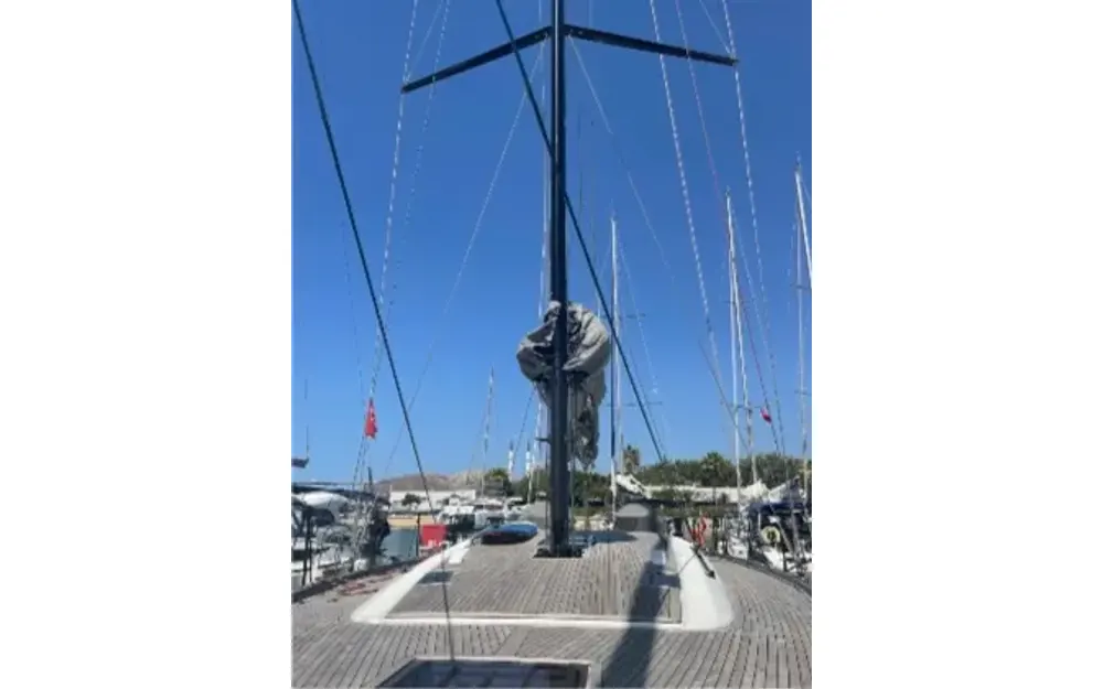 slider 8 Beneteau FIRST 53 PERFORMANCE - null