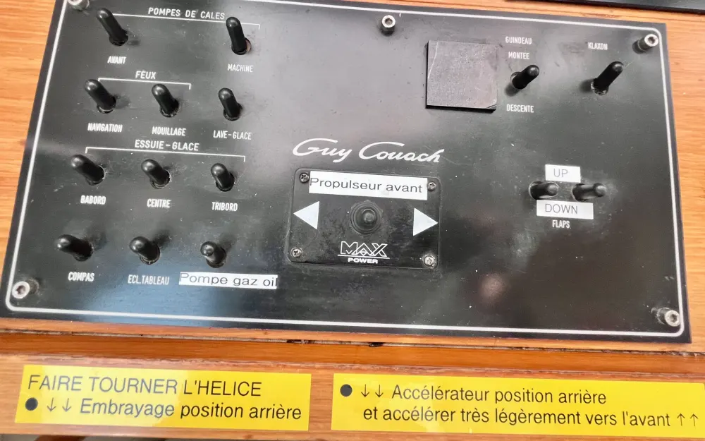 slider 15 Guy Couach  1202 Fly - null