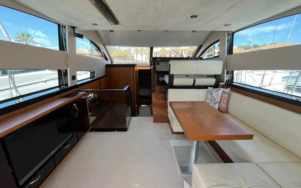 slider 13 Fairline Squadron 42
