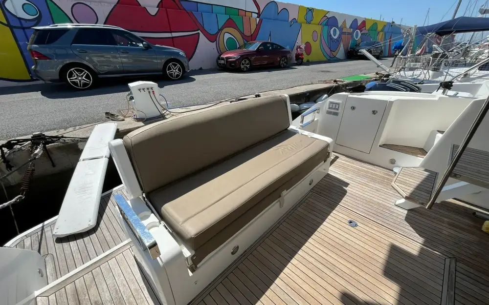 slider 4 Fairline Squadron 42