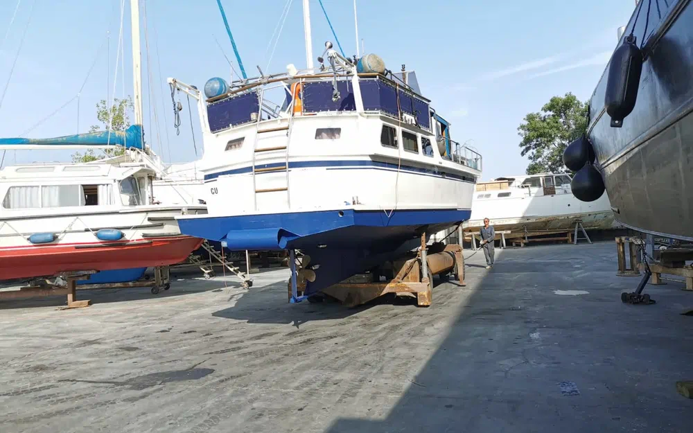 slider 10 Vedette Hollandaise Molenkruiser 12m 2 cabines