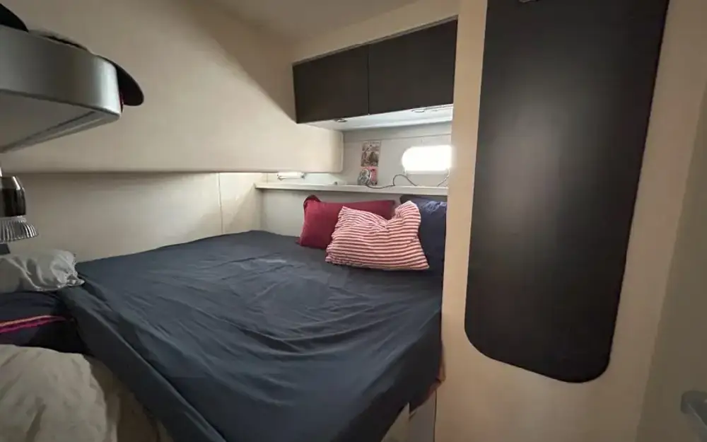 slider 4 Ferretti Altura 44