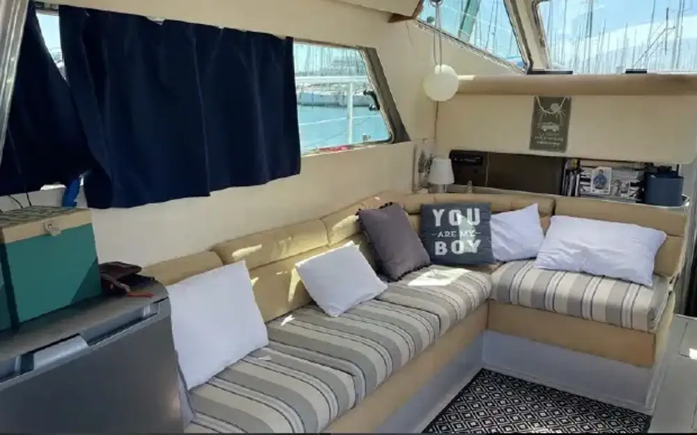 slider 6 Ferretti Altura 44