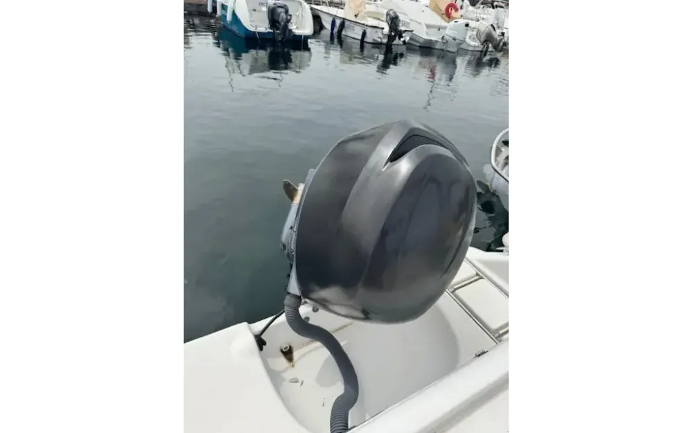 slider 4 Sessa Marine Key Largo 20