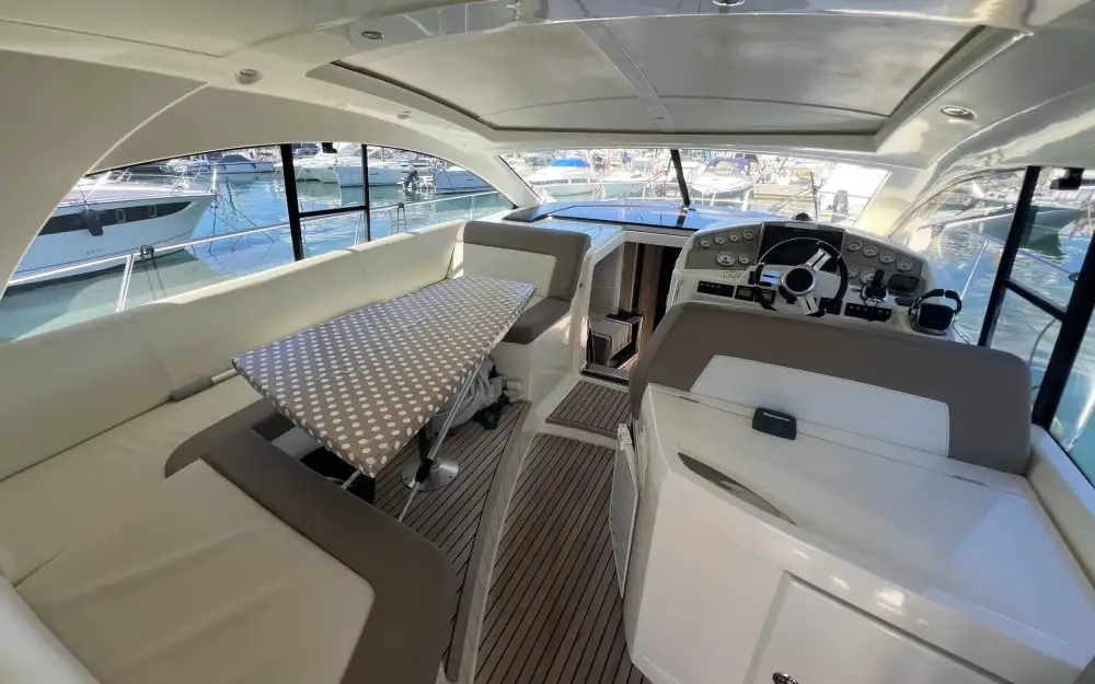 slider 3 Jeanneau Prestige 440 S