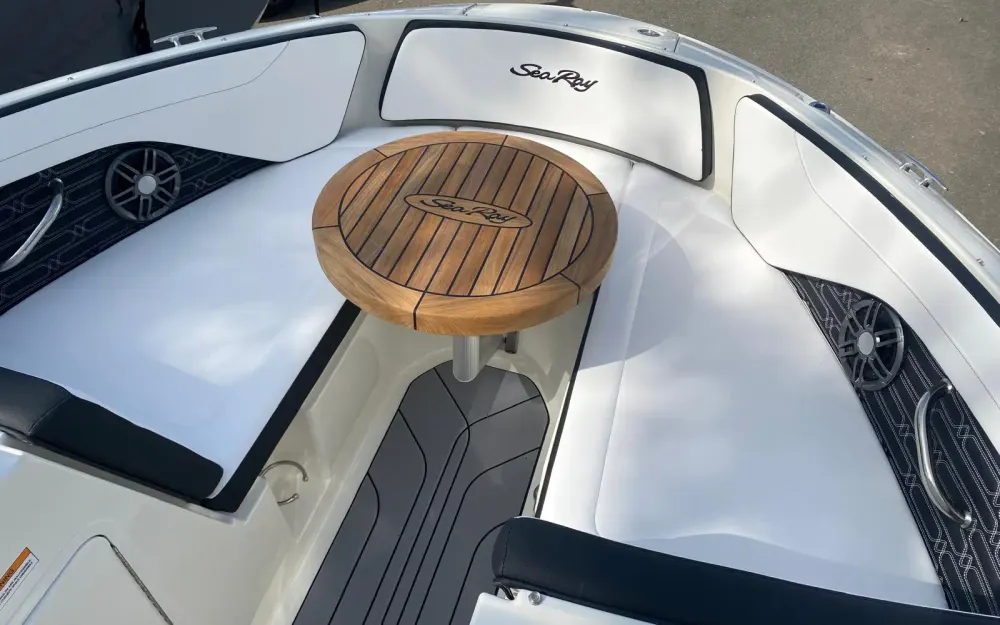 slider 13 Sea Ray  190 SPX