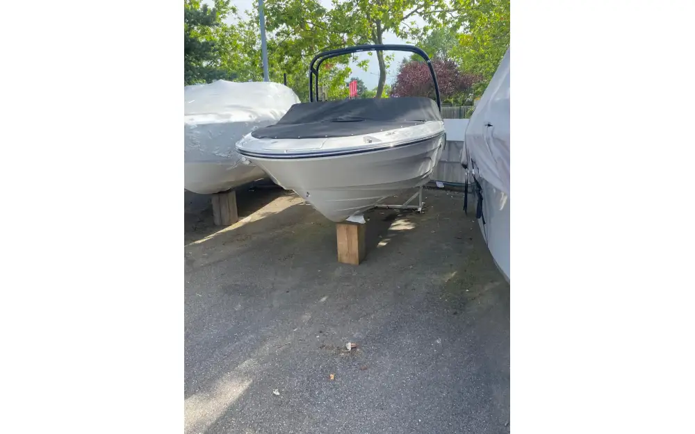 slider 0 Sea Ray  190 SPX