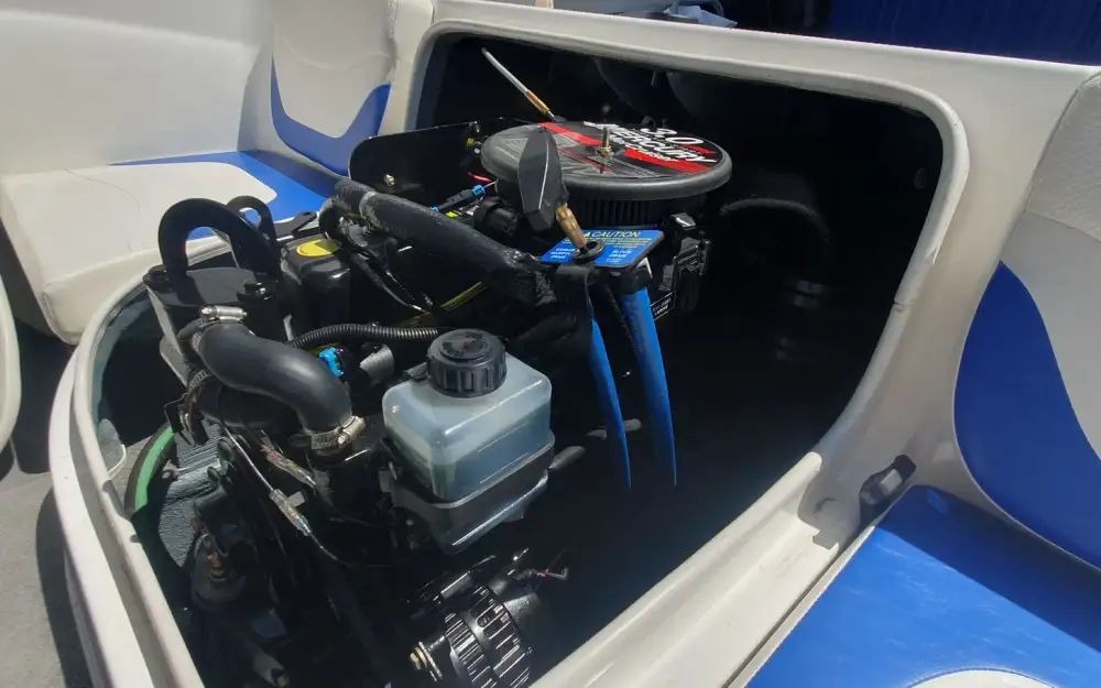 slider 8 Bayliner  175