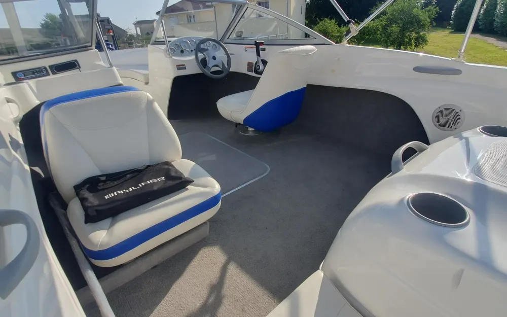 slider 5 Bayliner  175