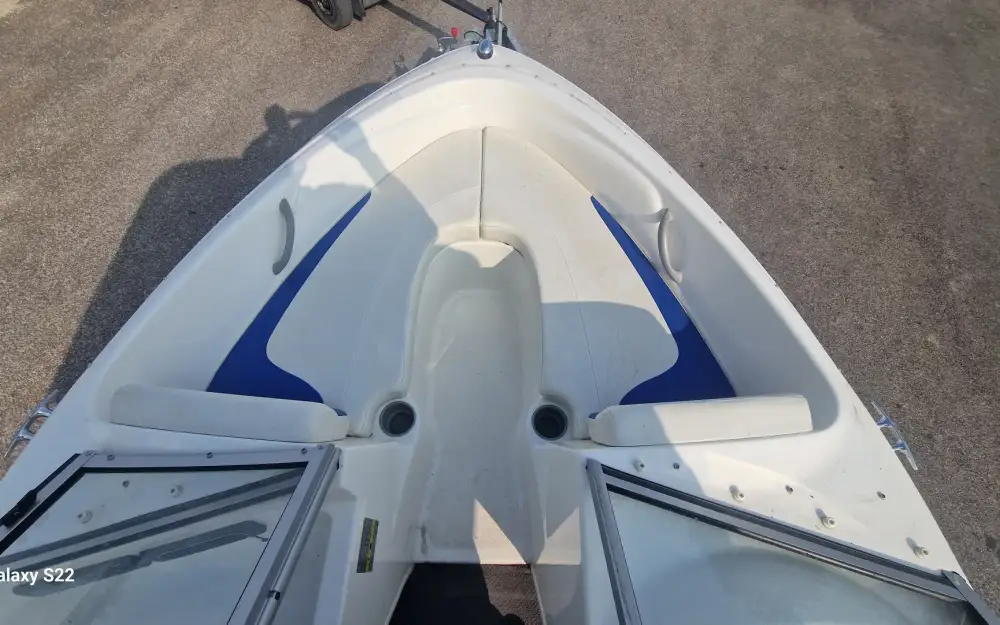 slider 4 Bayliner  175