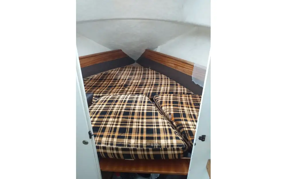 slider 6 Beneteau Escapade 28