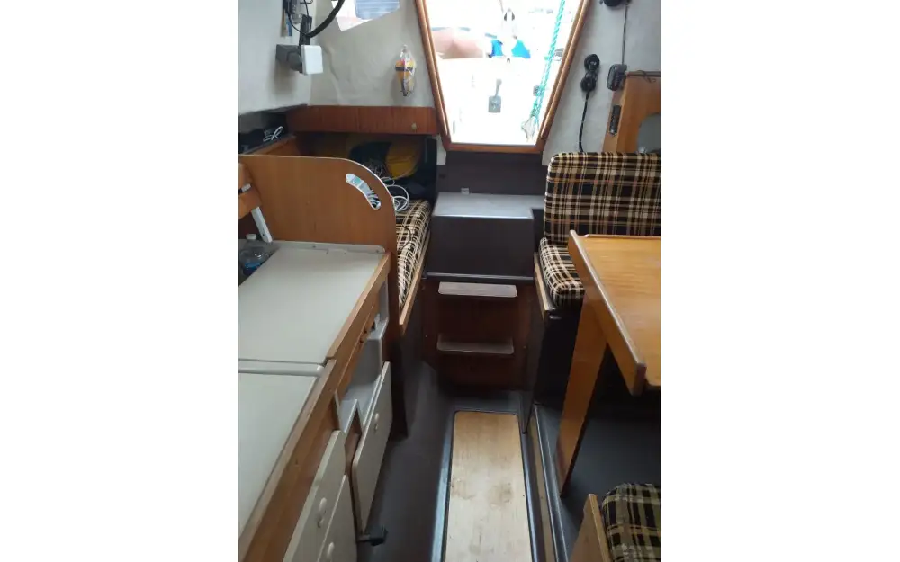 slider 7 Beneteau Escapade 28