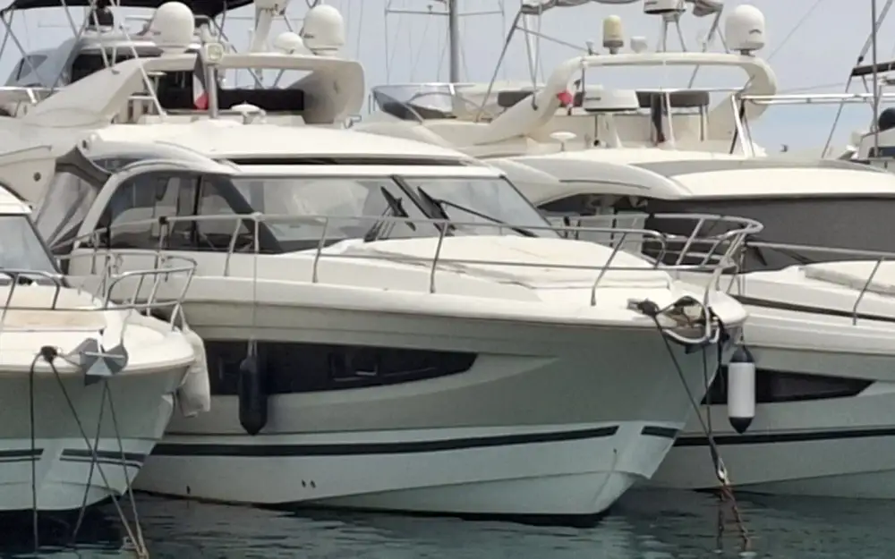 slider 26 Jeanneau Leader 40