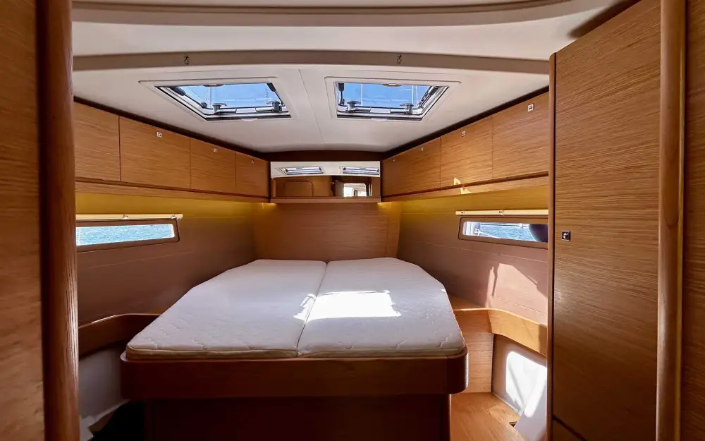slider 11 Dufour  512 Grand Large