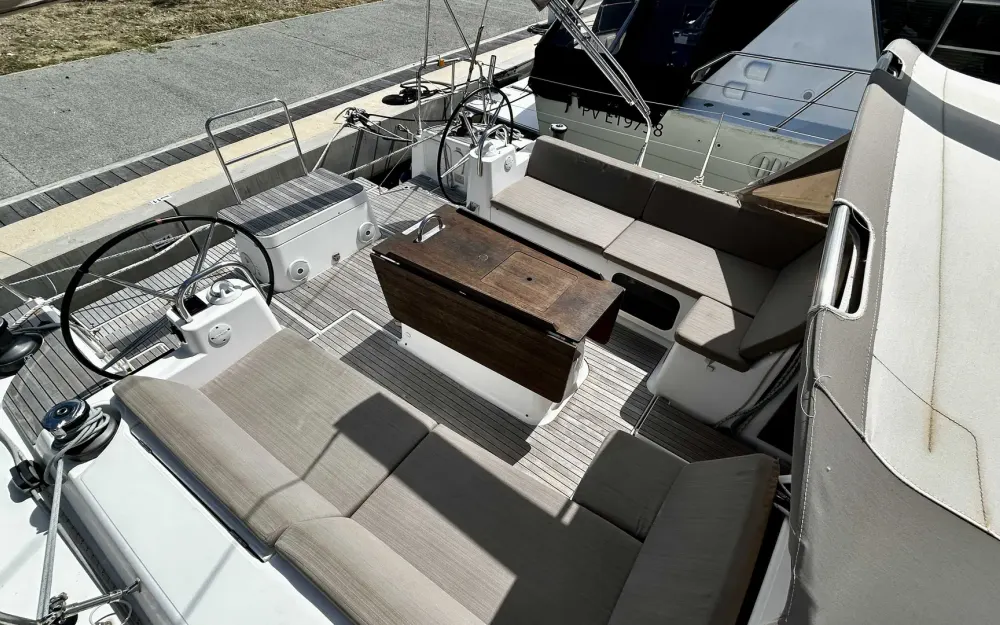 slider 3 Dufour  512 Grand Large