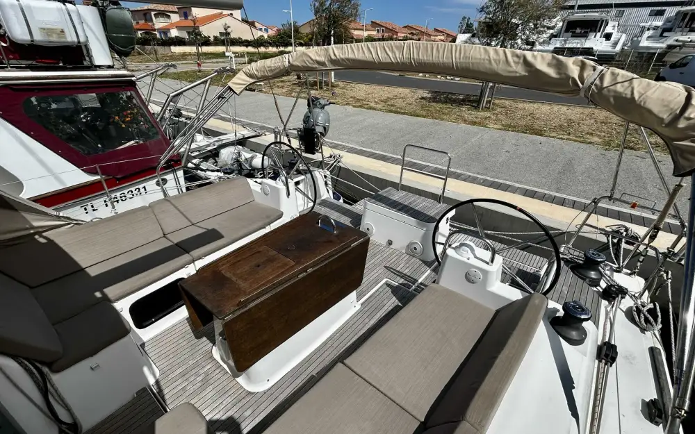 slider 4 Dufour  512 Grand Large