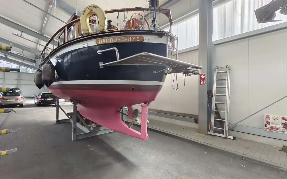 slider 0 Siltala Yachts Nauticat 33