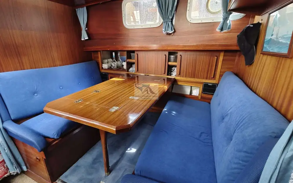 slider 2 Siltala Yachts Nauticat 33