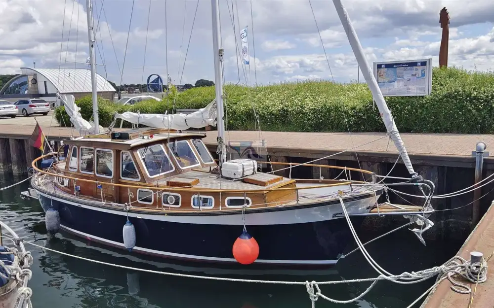 slider 3 Siltala Yachts Nauticat 33