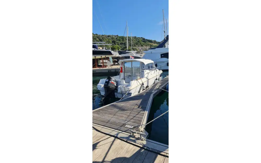 slider 13 Beneteau Antares 750 HB