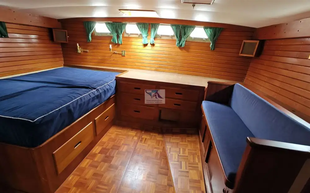 slider 20 Grand Banks  48