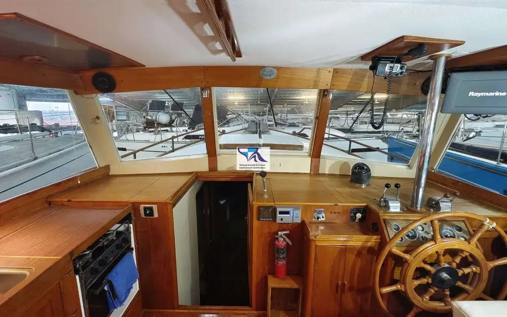 slider 3 Grand Banks  48