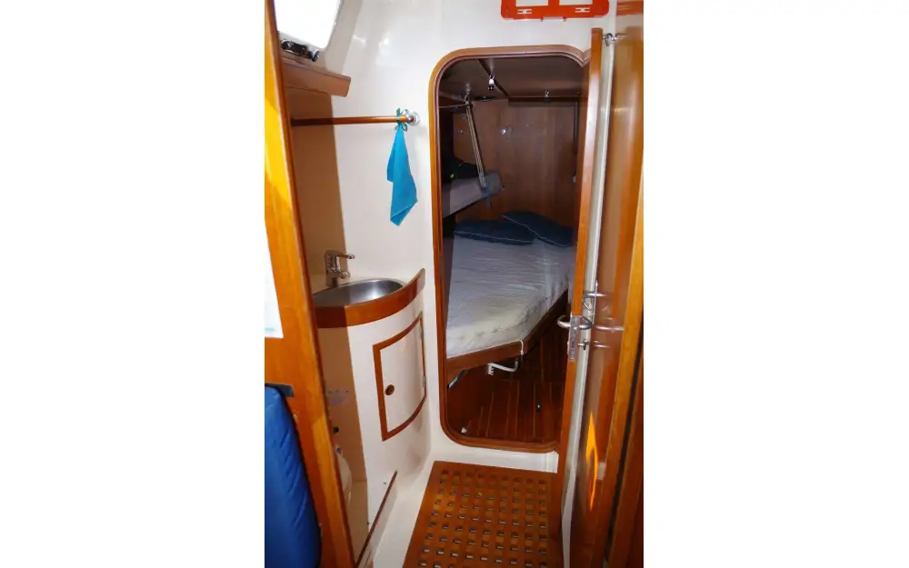 slider 11 Hylas Yachts Hylas 51