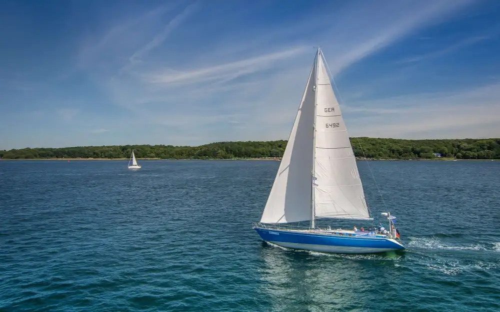 slider 18 Hylas Yachts Hylas 51