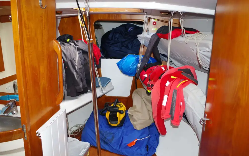 slider 6 Hylas Yachts Hylas 51