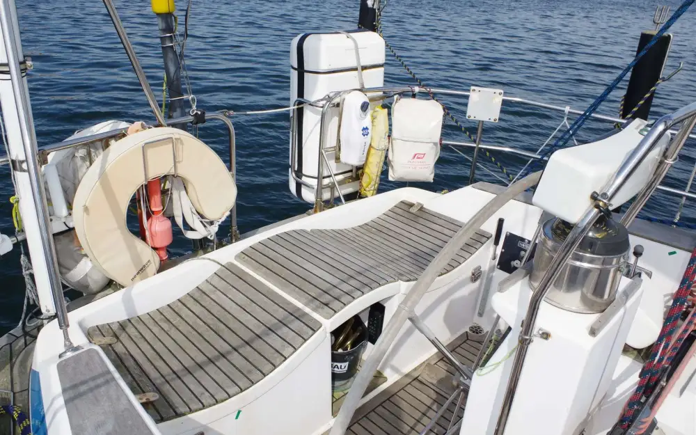 slider 8 Hylas Yachts Hylas 51