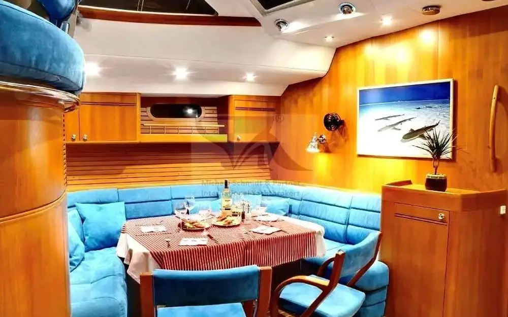 slider 15 X-Yachts X-73