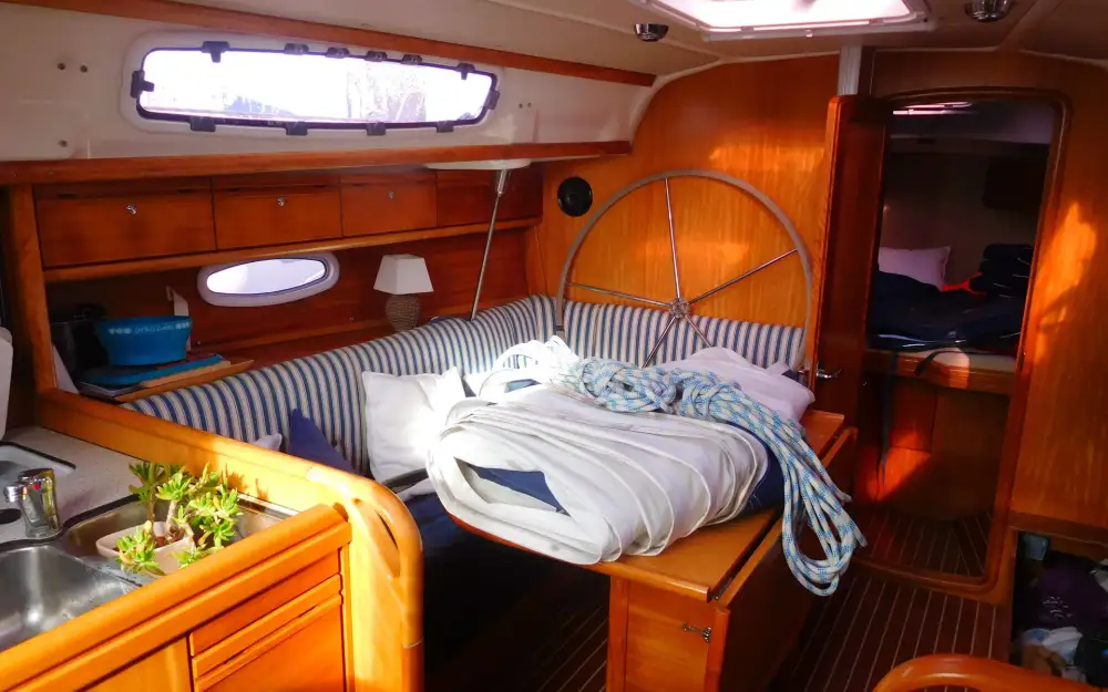 slider 11 Bavaria  34 Cruiser