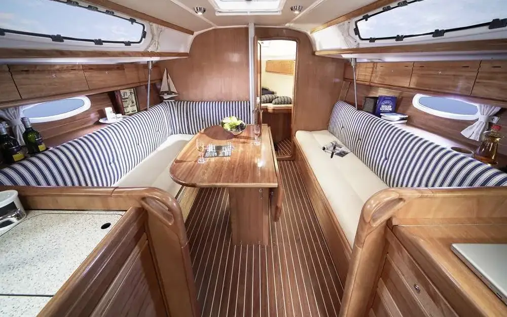 slider 33 Bavaria  34 Cruiser