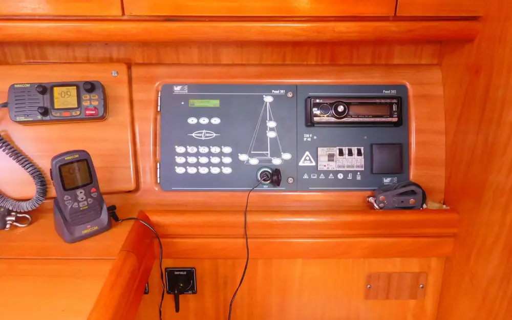 slider 3 Bavaria  34 Cruiser