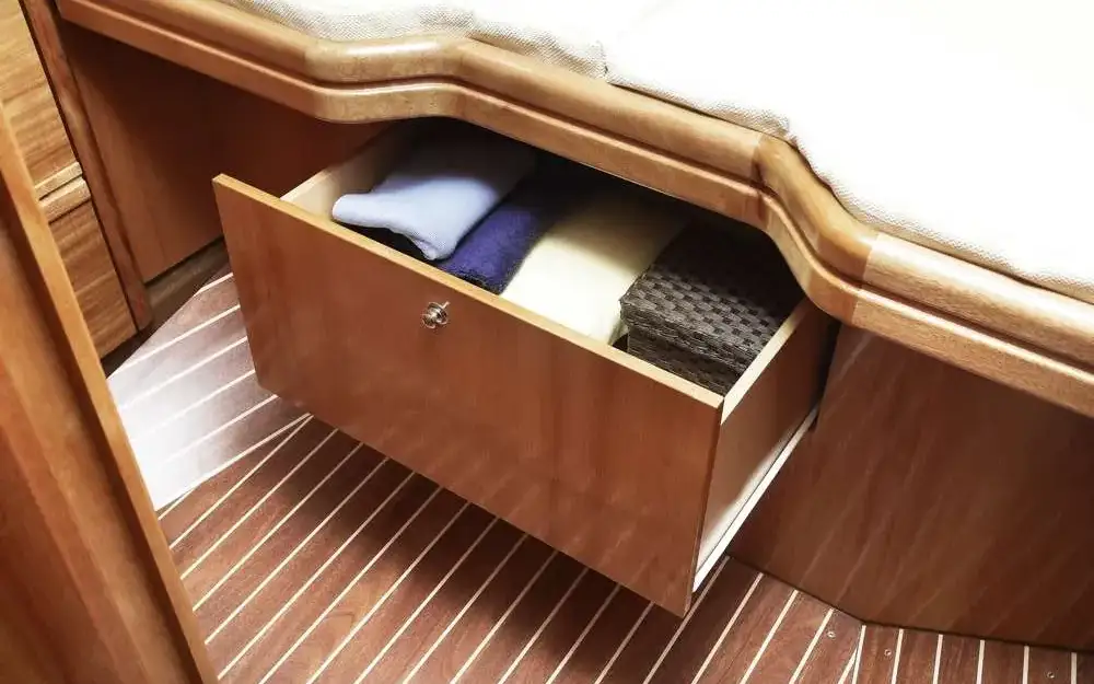 slider 5 Bavaria  34 Cruiser