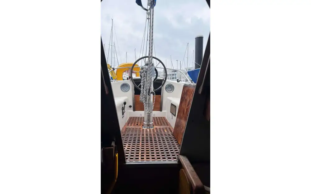 slider 5 Dehler Delanta 76