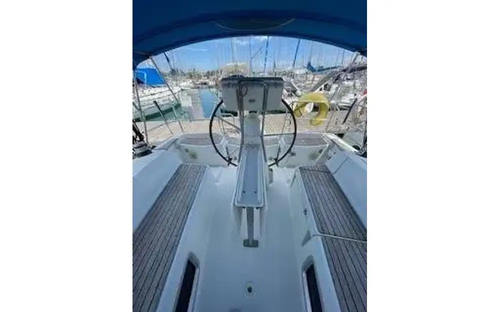 slider 11 Jeanneau Sun Odyssey 36 i