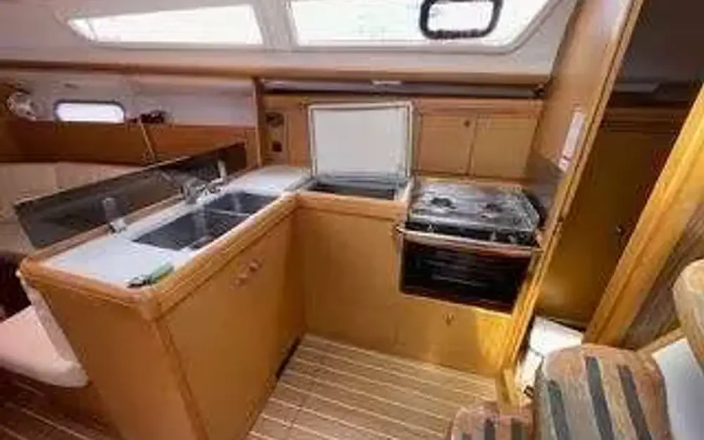 slider 15 Jeanneau Sun Odyssey 36 i