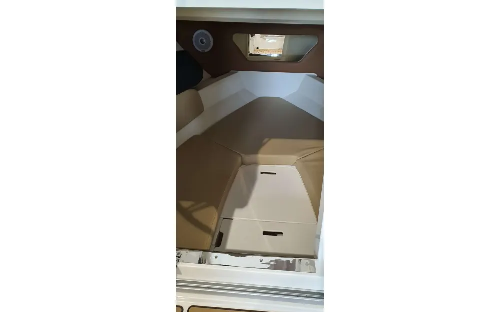 Sea RaySea Ray 230 SSOE