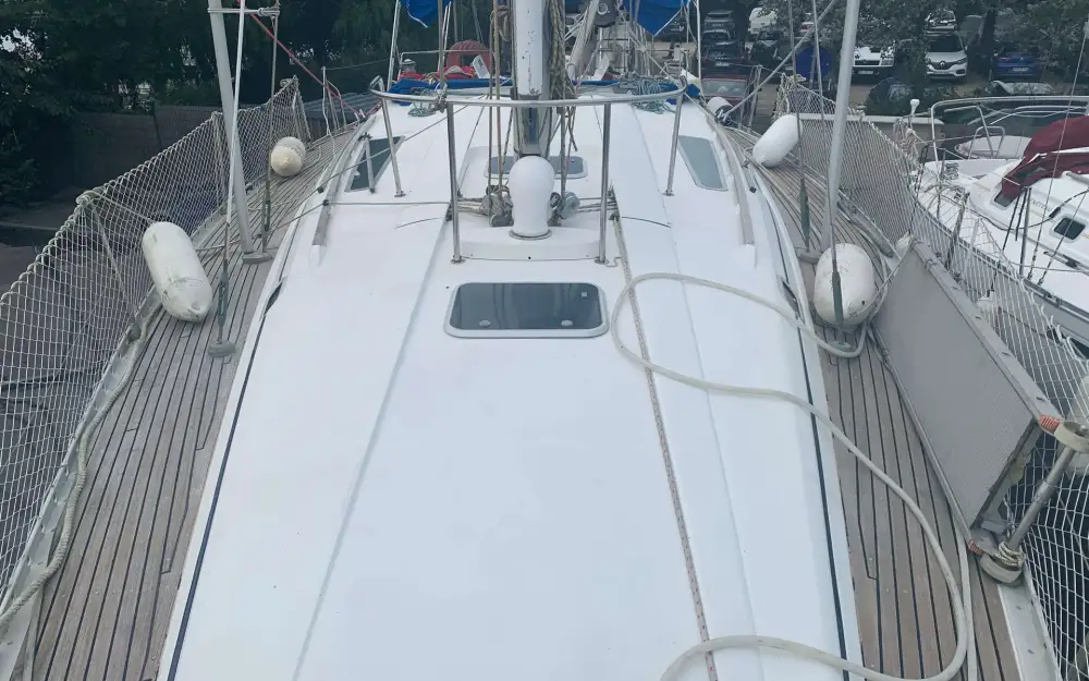 slider 13 Beneteau Oceanis 440
