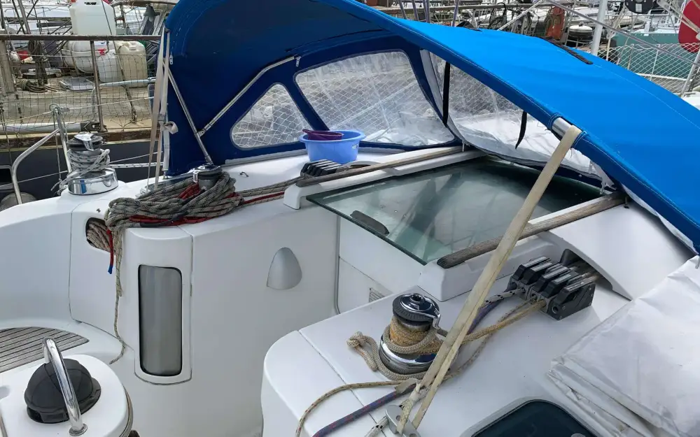 slider 22 Beneteau Oceanis 440