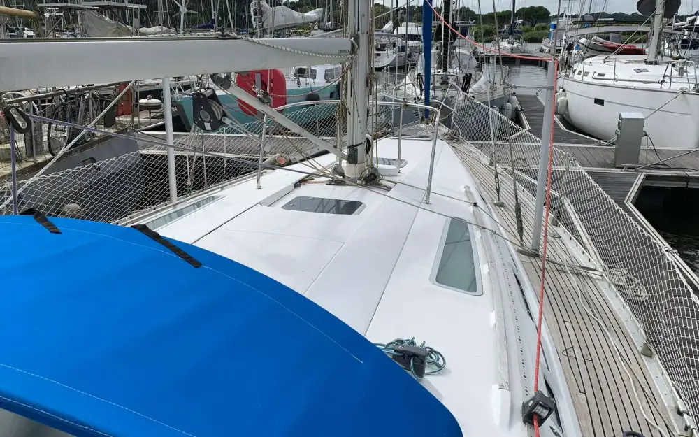 slider 23 Beneteau Oceanis 440