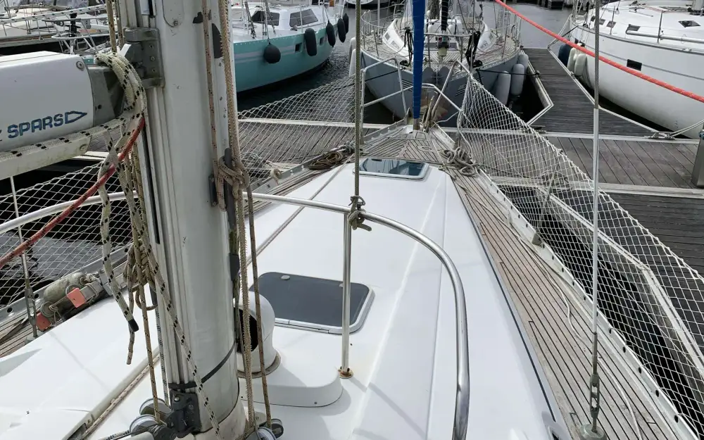 slider 25 Beneteau Oceanis 440