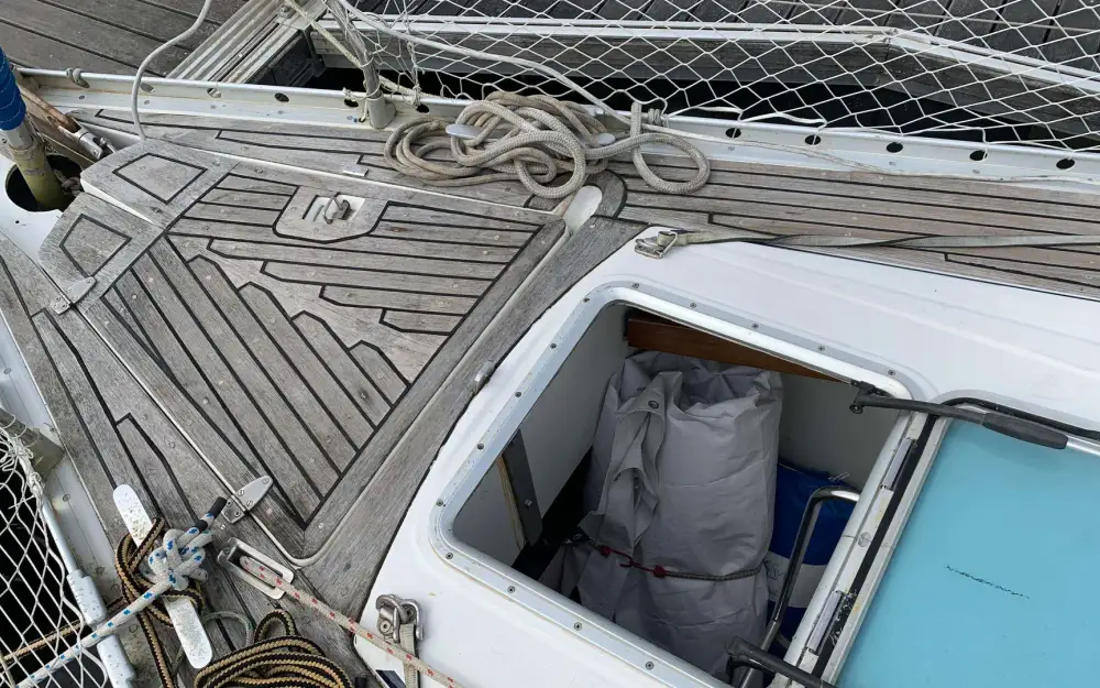 slider 27 Beneteau Oceanis 440