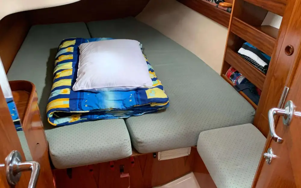 slider 34 Beneteau Oceanis 440