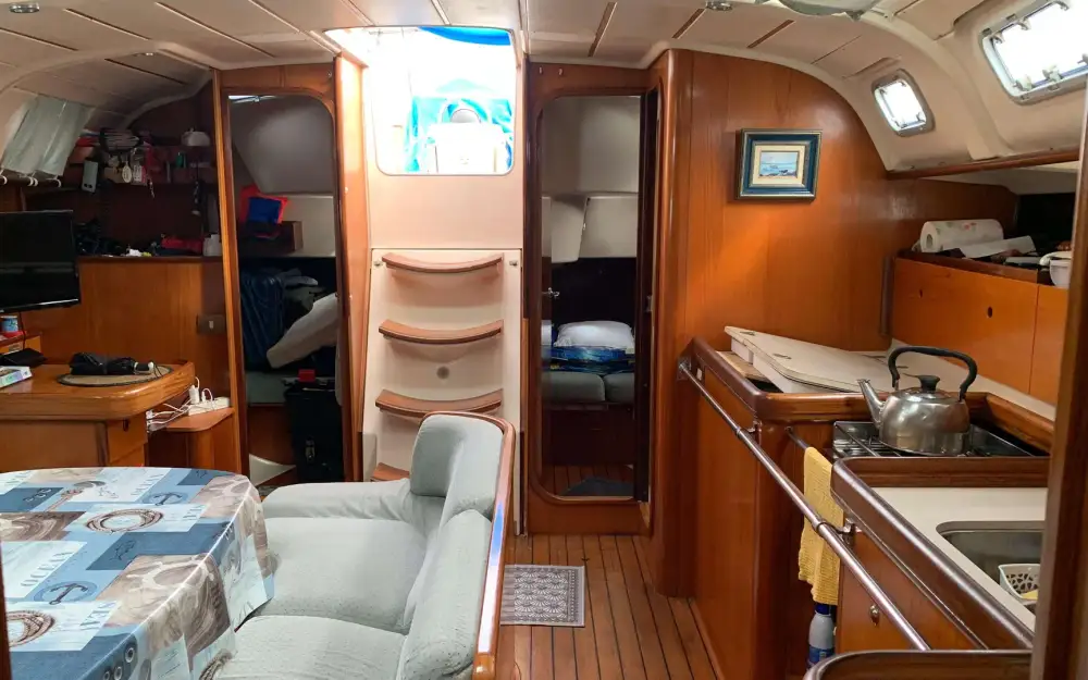 slider 38 Beneteau Oceanis 440