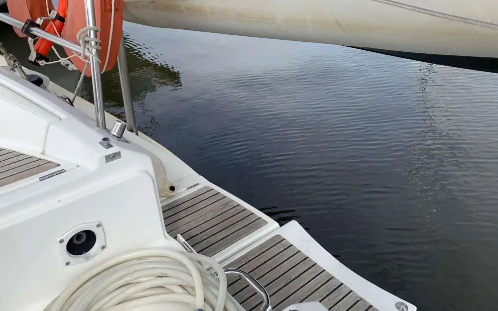 slider 47 Beneteau Oceanis 440