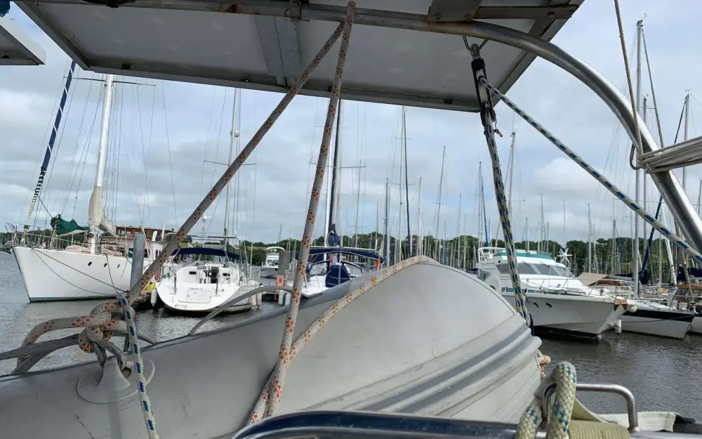 slider 51 Beneteau Oceanis 440